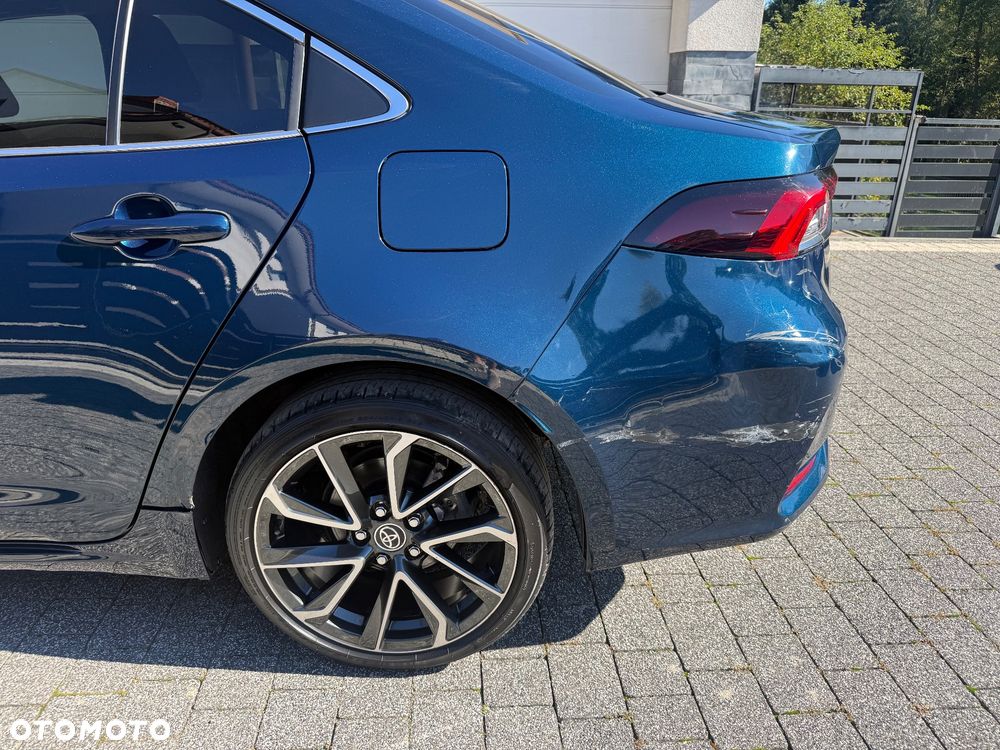 Toyota Corolla 1.8 Hybrid Executive - 11