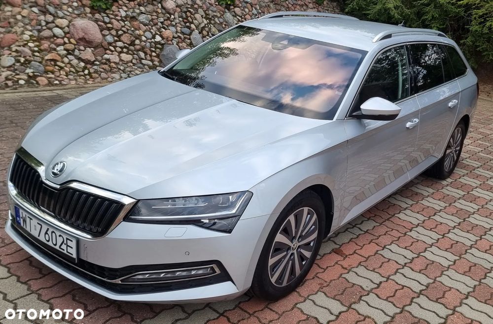Skoda Superb 2.0 TDI SCR Style DSG - 9