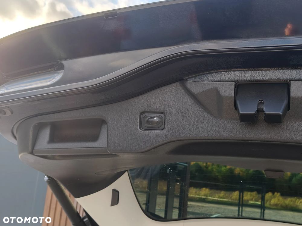 Ford Mondeo 2.0 TDCi STart-Stopp PowerShift-Aut Titanium - 33