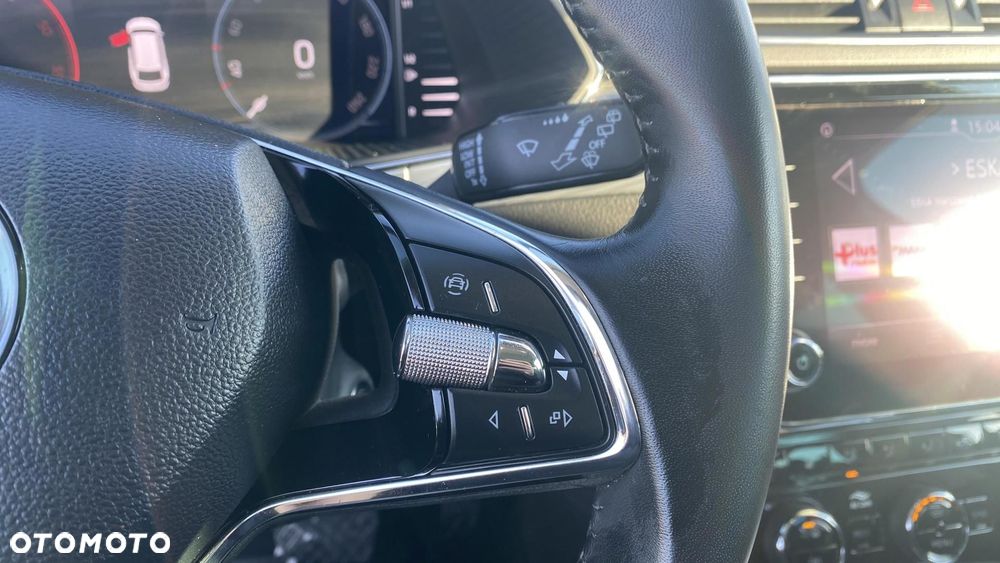 Skoda Superb 2.0 TDI SCR Ambition DSG - 21