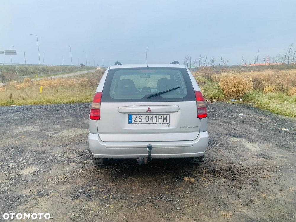 Mitsubishi Space Star - 9