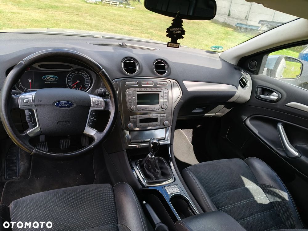 Ford Mondeo 2.2 TDCi Ghia - 9