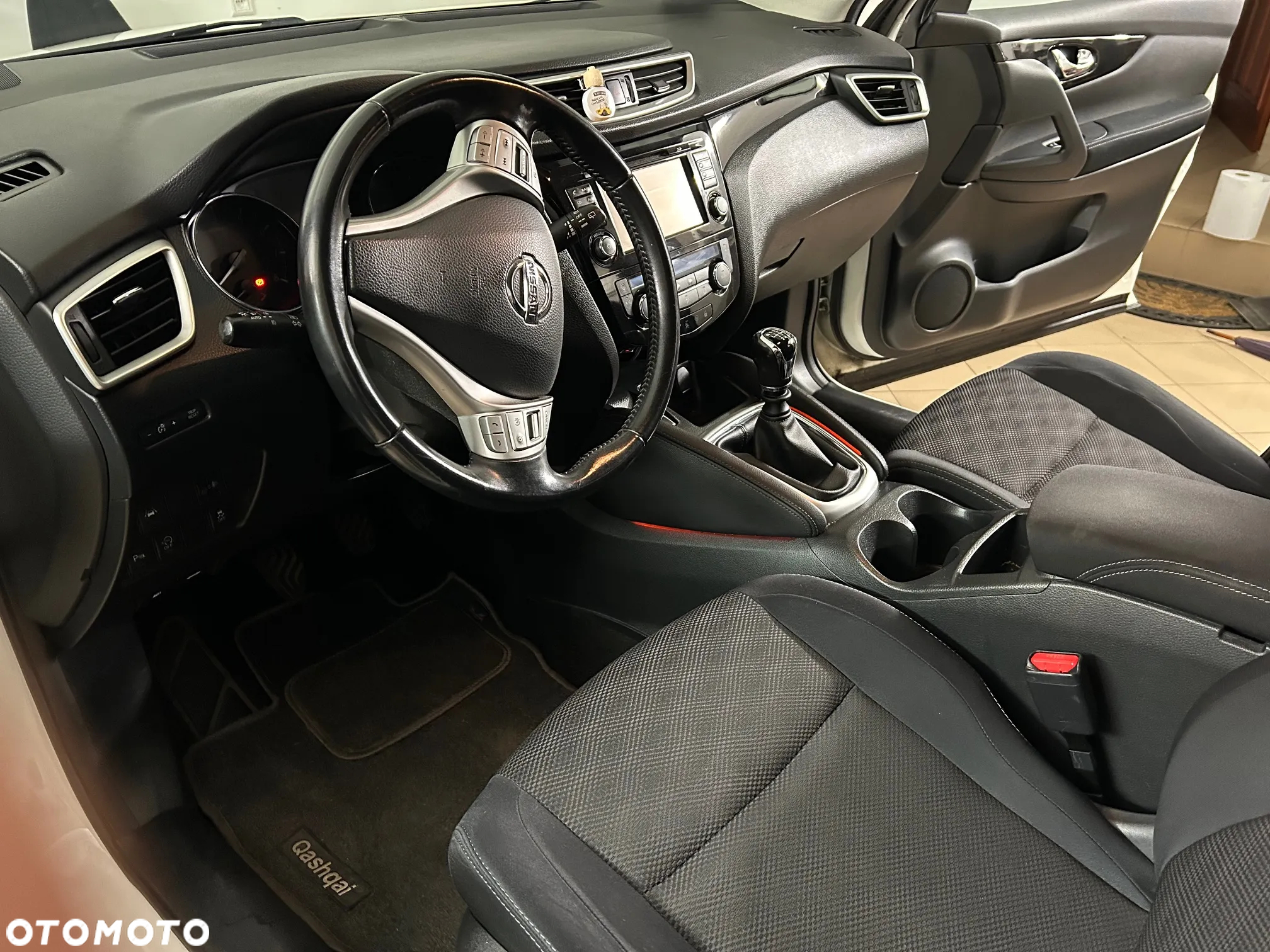 Nissan Qashqai - 5