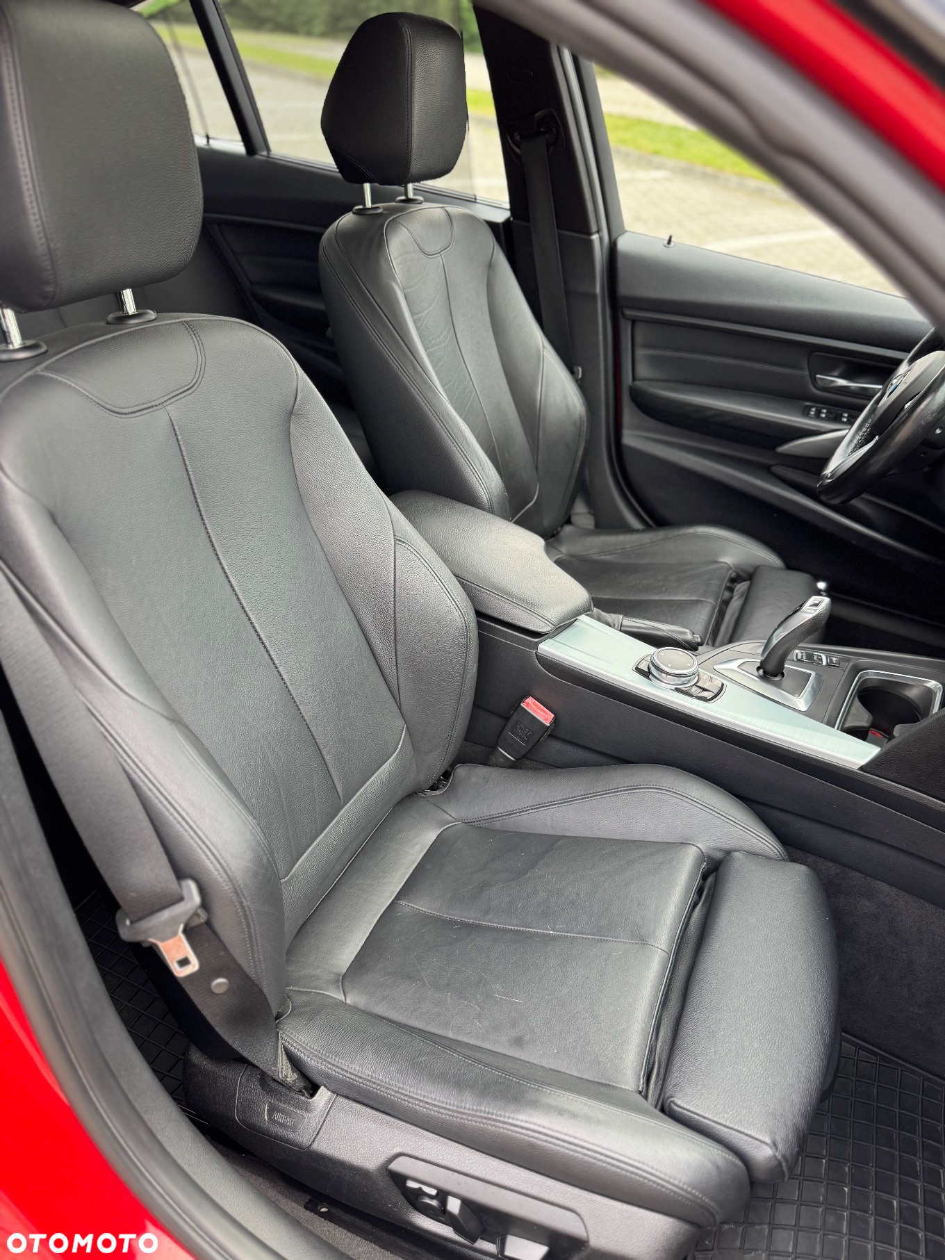 BMW Seria 3 335i xDrive M Sport - 10