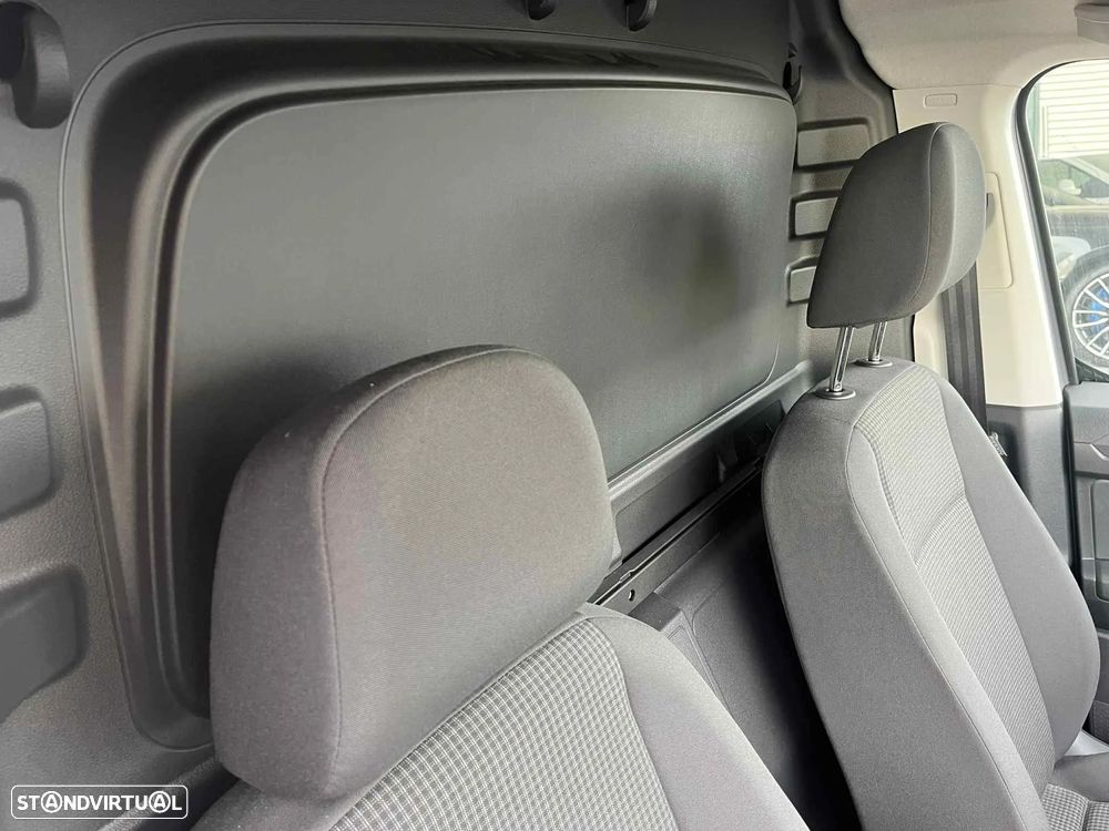 VW Caddy Cargo 2.0 TDi Business 102cv - 24