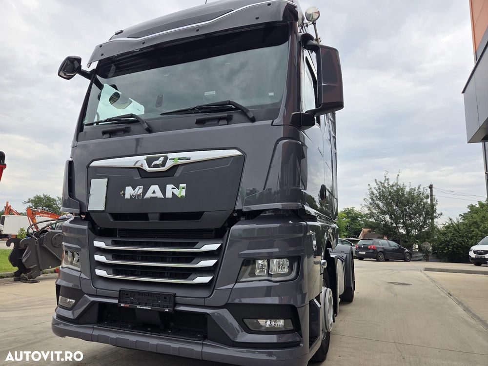 MAN TGX 18.510, 2023,126.353, AUTOMATA+RETARDER, 2 paturi, Cab inalta si lata cu SPOILERE, KIT BASCULARE, FRIGIDER, rulata in GERMANIA, Carte Identitate RAR, rezervor 600l aluminiu, volan piele, CA NOU, posibilitate leasing 4 ani-PROMOTIE 66.900 EUR+Tva - 3