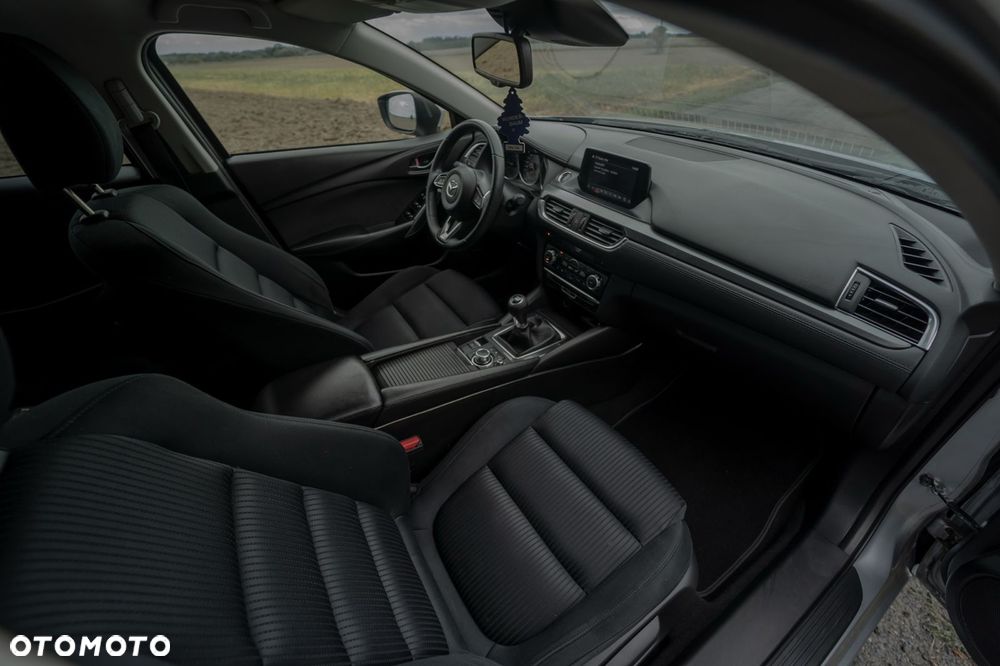 Mazda 6 - 21