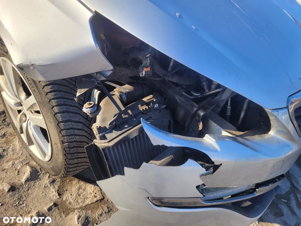 Peugeot 308 e-HDi FAP 115 Stop&Start Active - 13