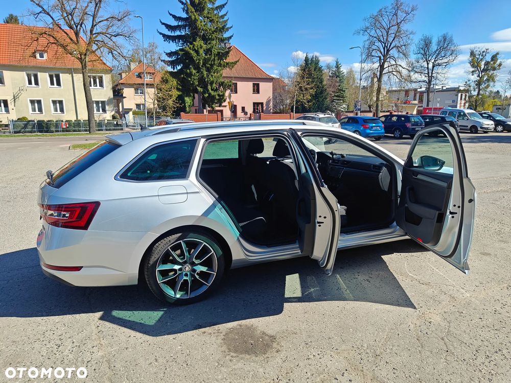 Skoda Superb 1.8 TSI Style - 19