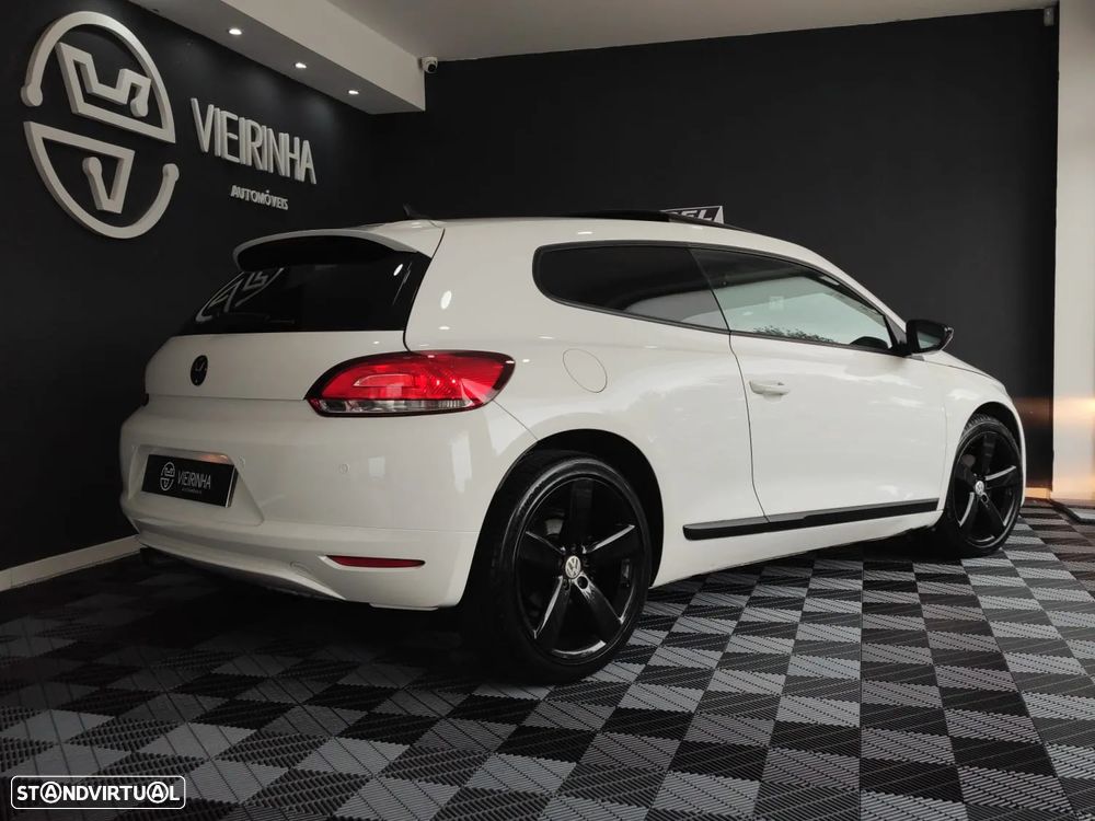 VW Scirocco 2.0 TDI Match - 11