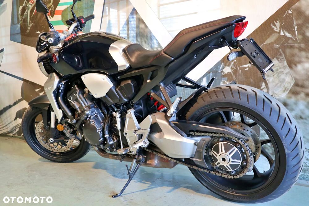 Honda CB - 6
