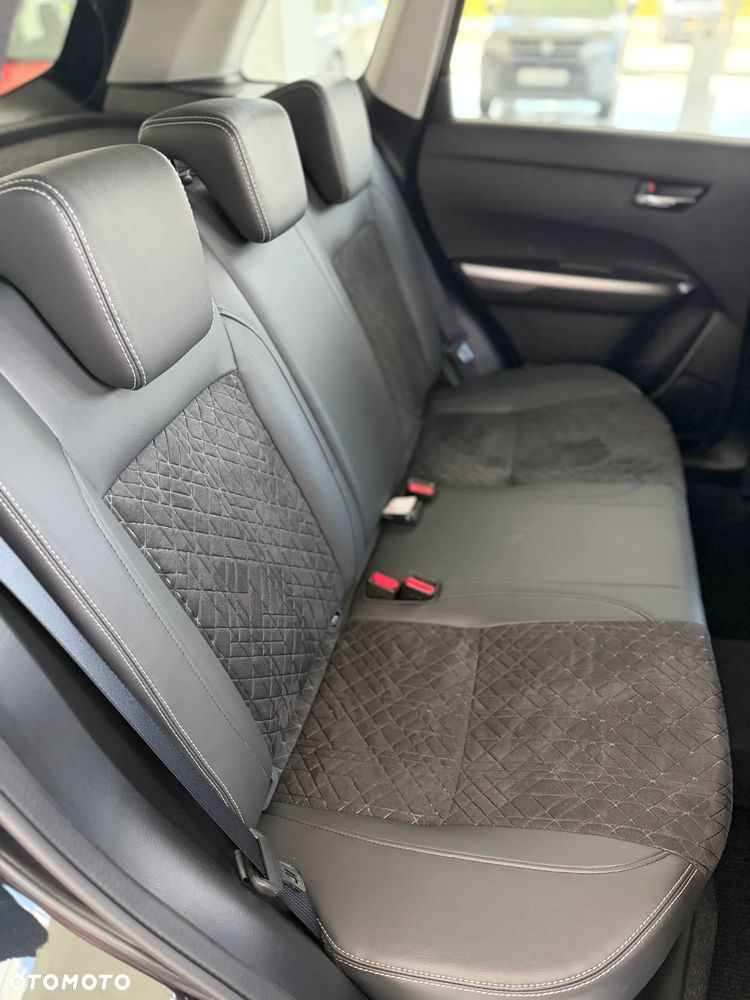 Suzuki Vitara 1.4 Boosterjet mHEV Elegance 2WD - 15