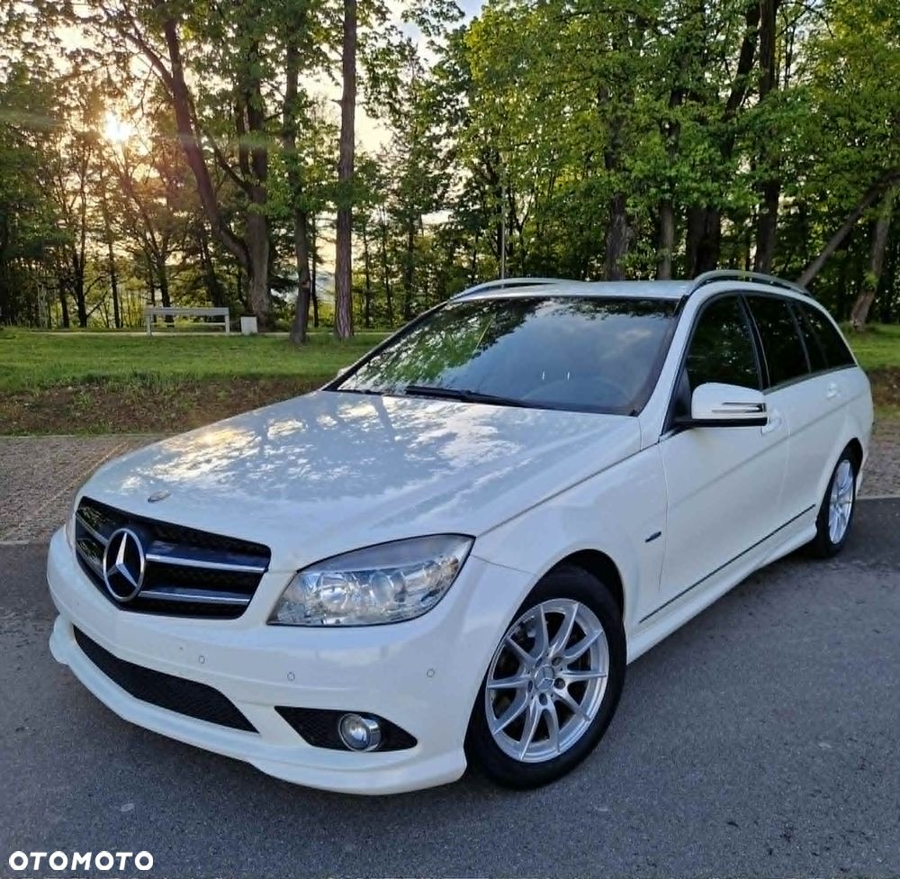Mercedes-Benz Klasa C 200 7G-TRONIC Avantgarde Edition - 1