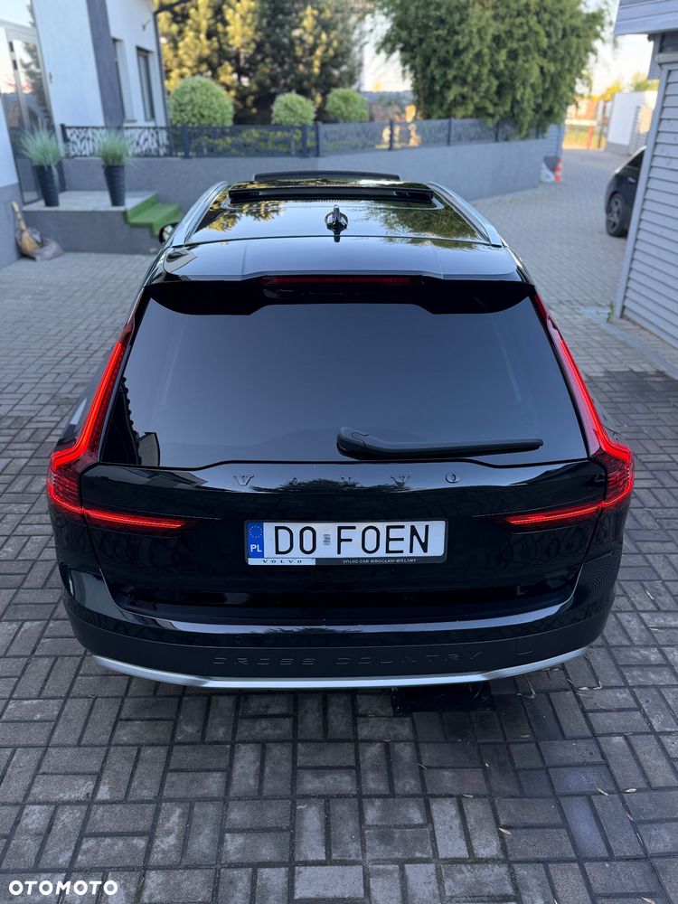 Volvo V90 Cross Country B5 D AWD Pro - 11