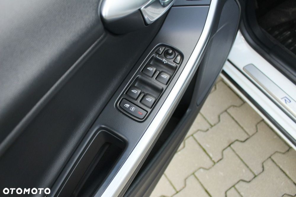 Volvo V60 - 13