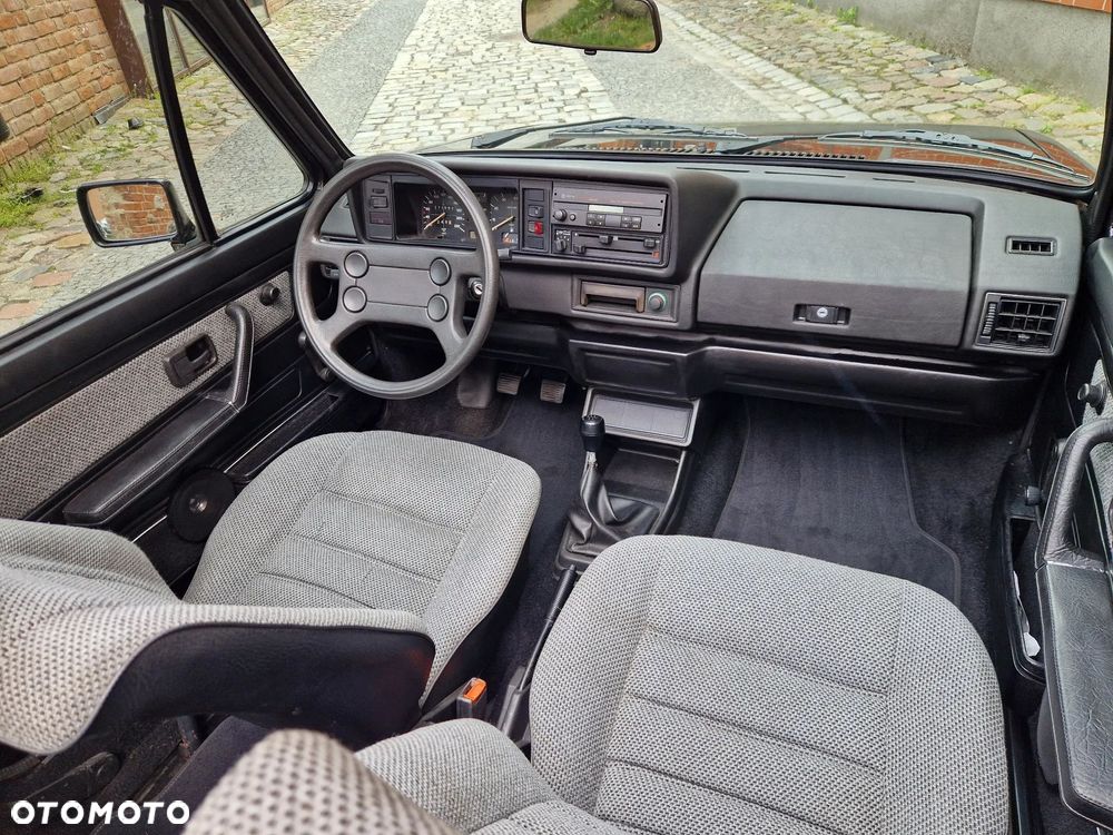 Volkswagen Golf - 12