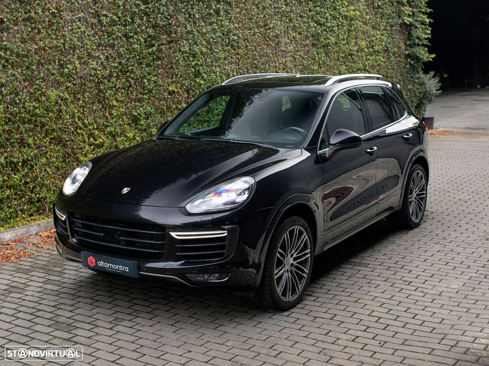 Porsche Cayenne Turbo Tiptronic S - 5