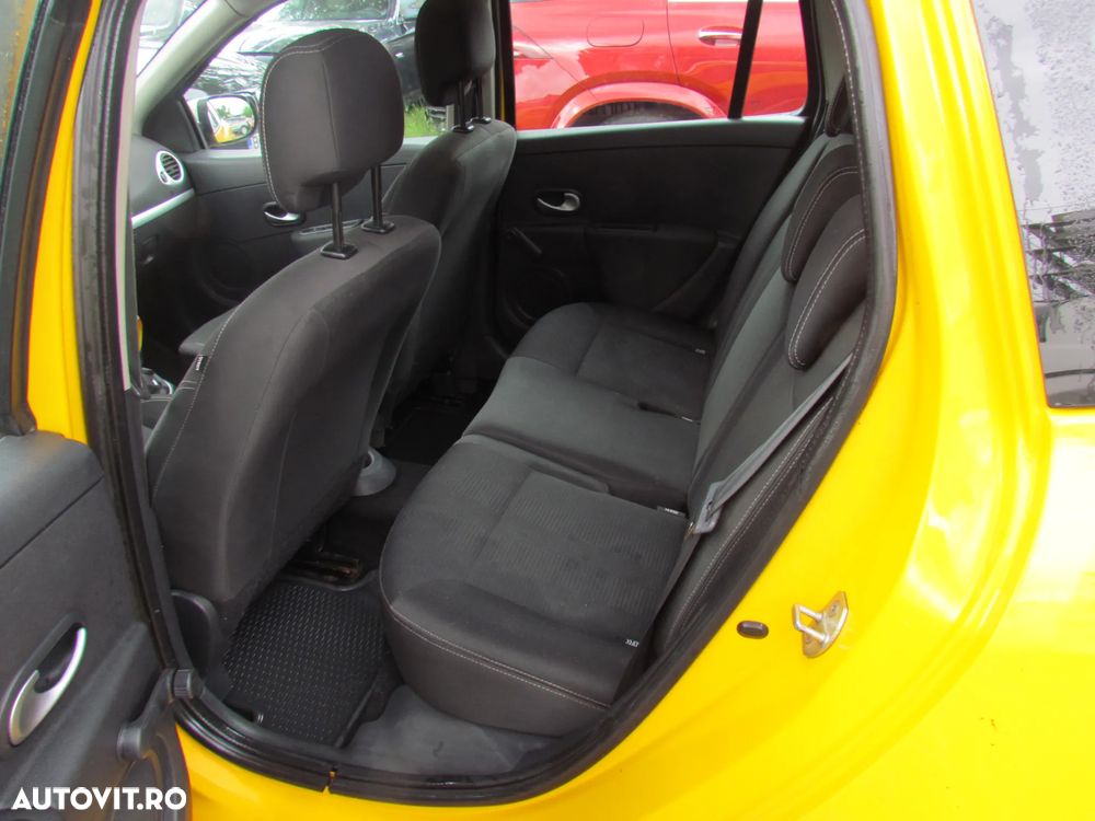 Renault Clio III 1.5 dCi Dynamique - 10