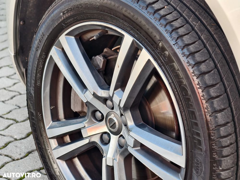 Volvo XC 60 D4 AWD Inscription - 9