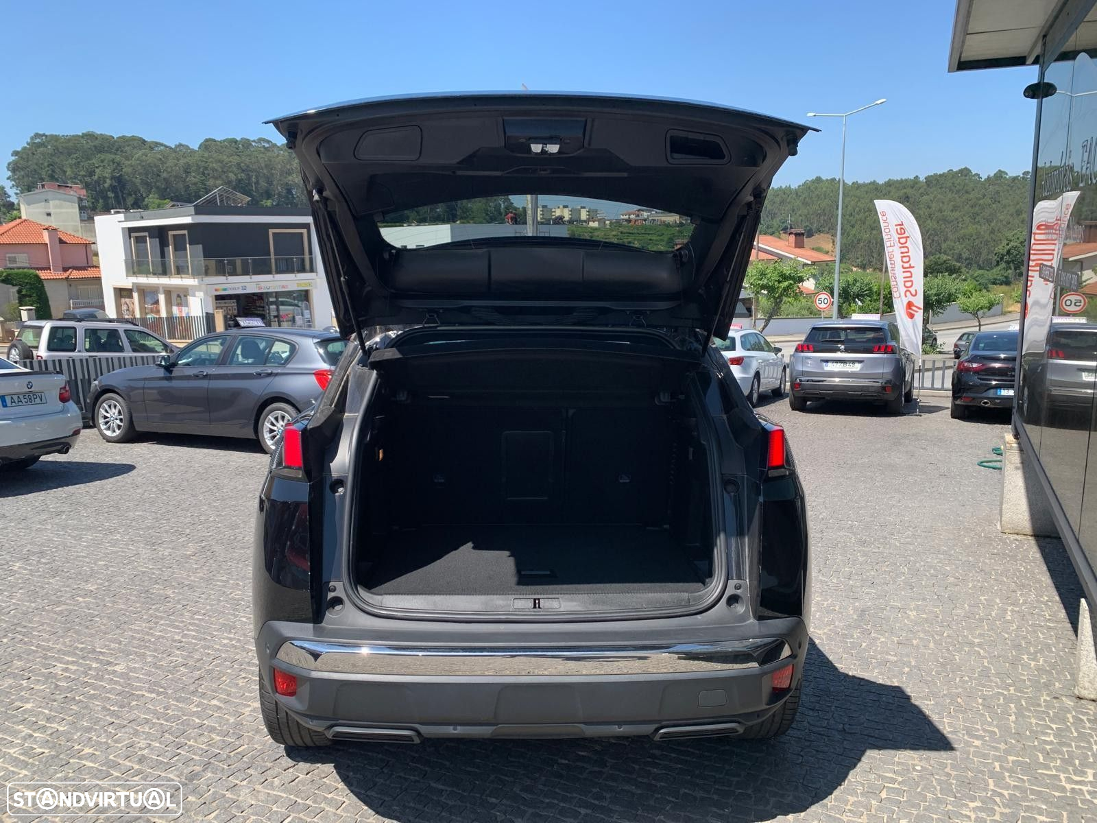 Peugeot 3008 1.5 BlueHDi Allure Pack EAT8 - 6