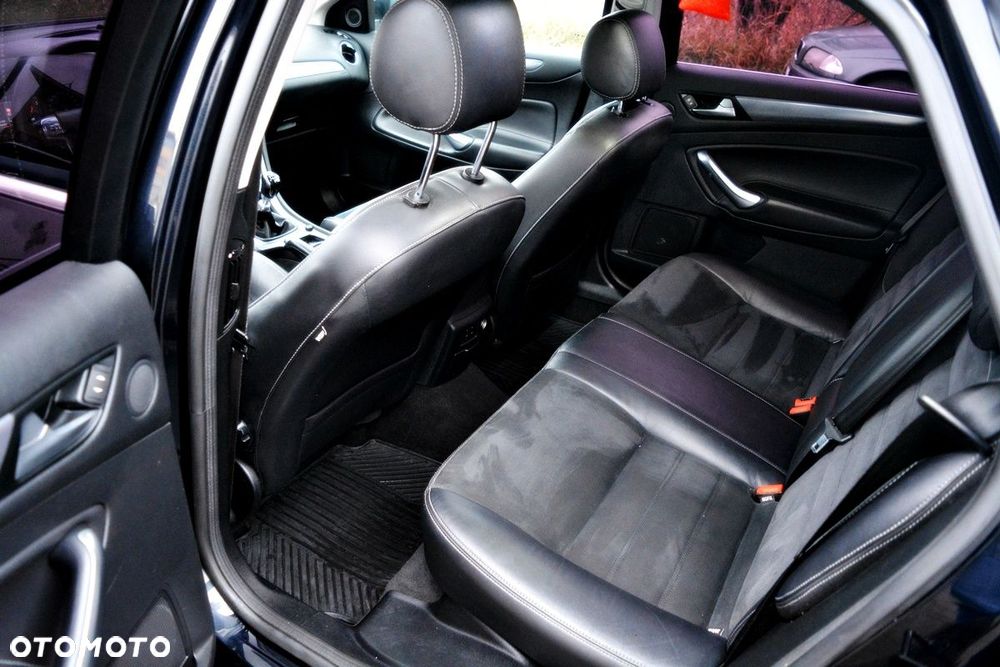 Ford Mondeo 2.0 TDCi Titanium - 21