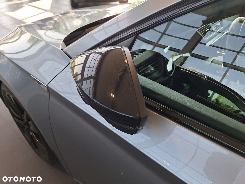 Skoda Superb 2.0 TDI SCR Sportline DSG - 37