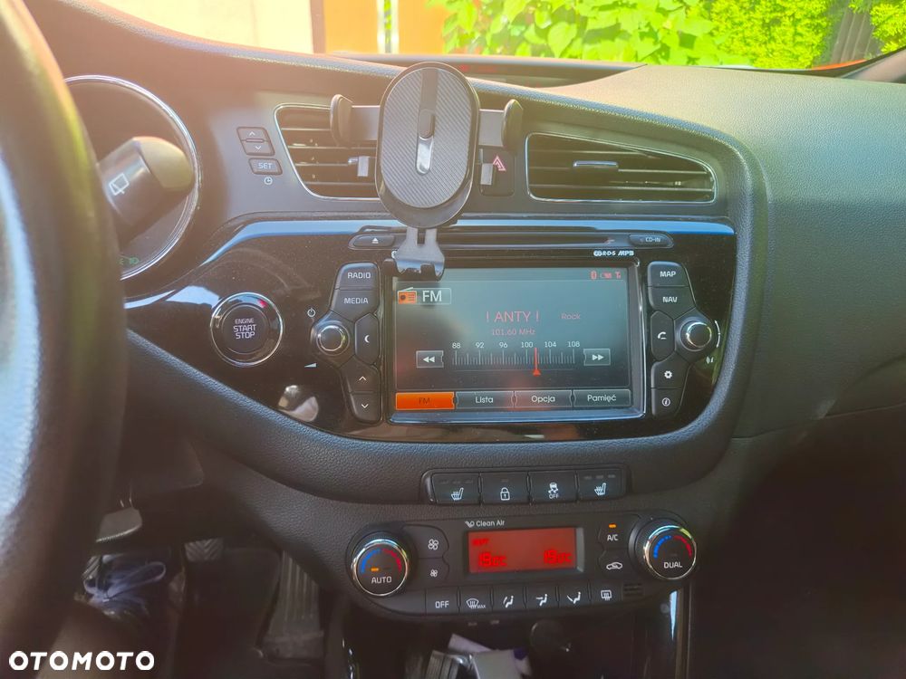 Kia Ceed 1.6 GDI L - 17