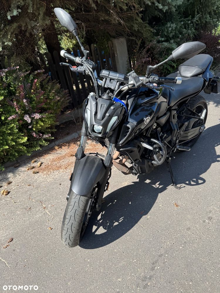 Yamaha MT - 2