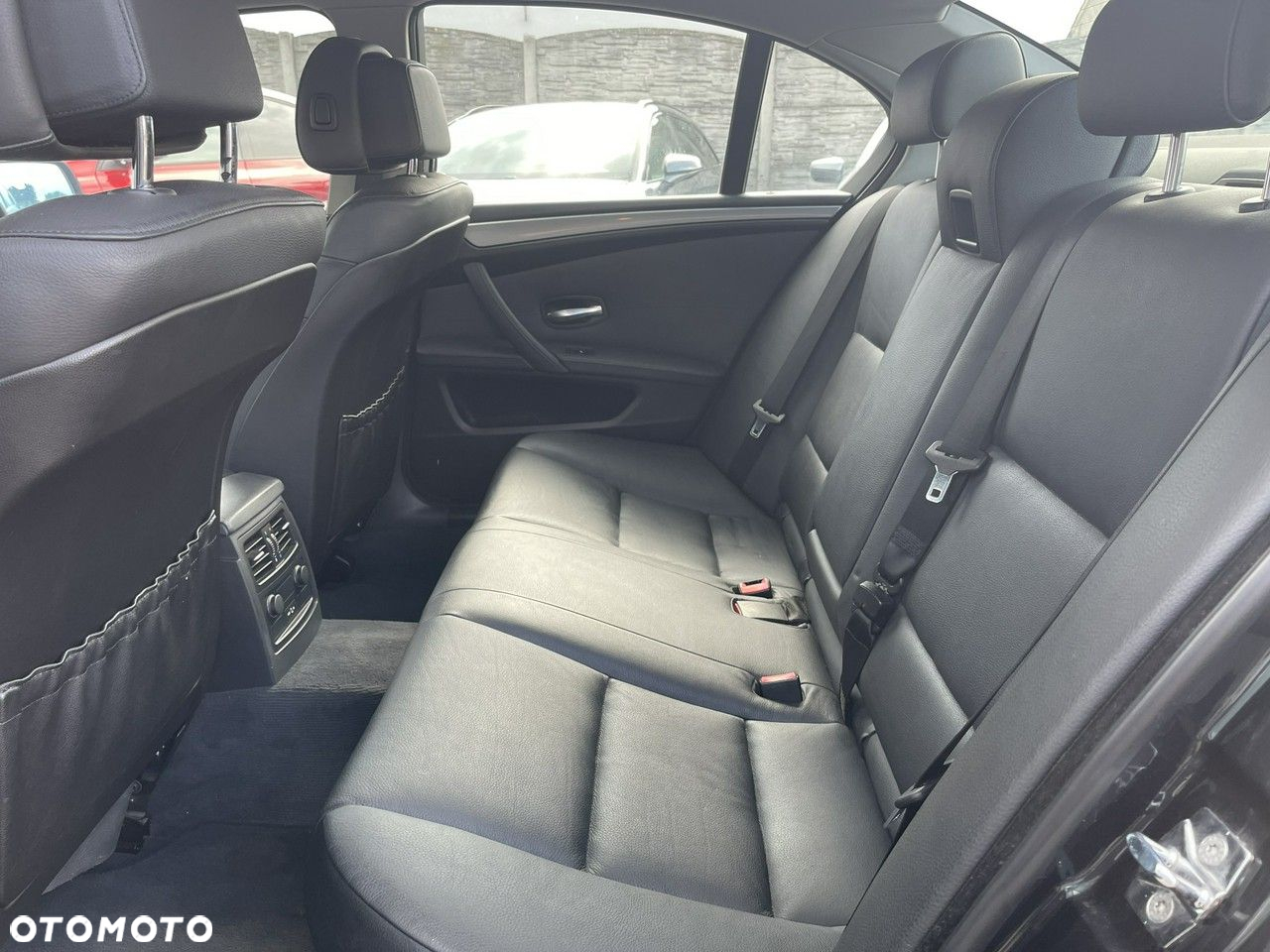 BMW Seria 5 525d - 10