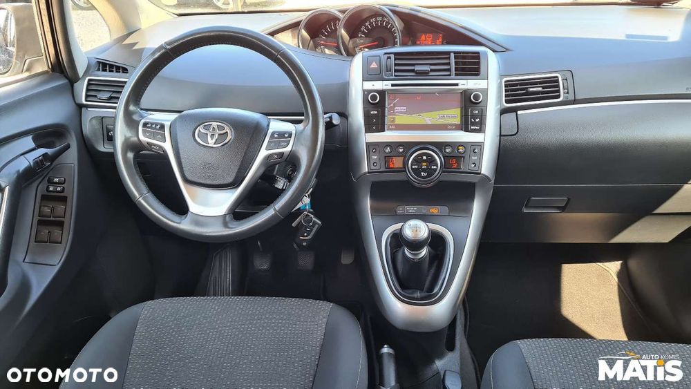 Toyota Verso - 29