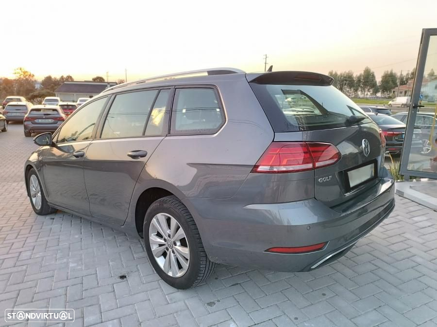 VW Golf Variant 1.6 TDI Confortline - 2