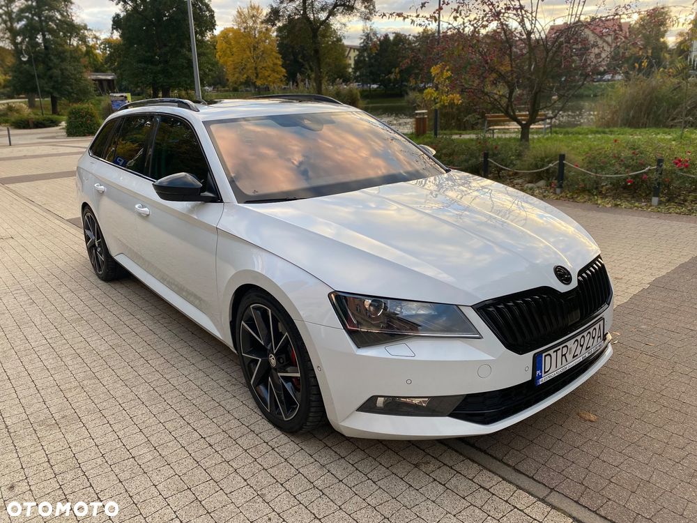 Skoda Superb Combi 2.0 TSI 4x4 DSG Style - 4