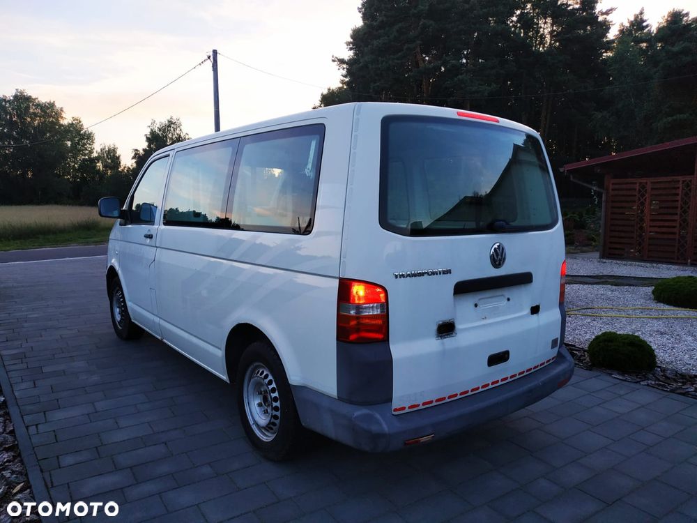 Volkswagen Transporter - 5