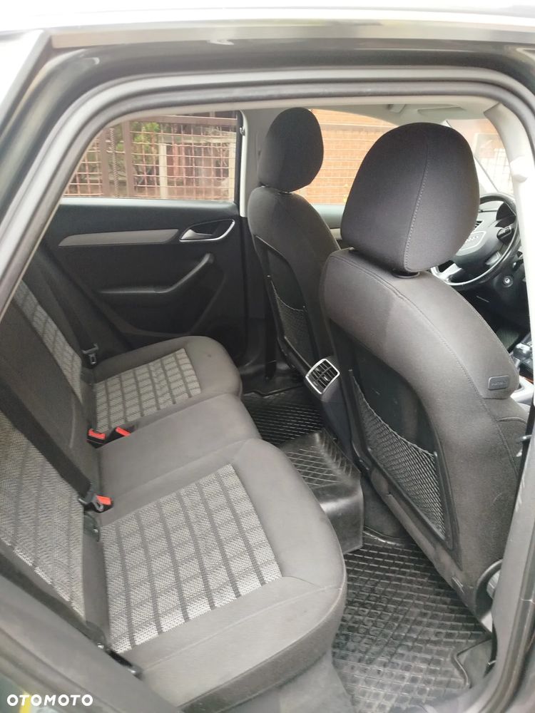 Audi Q3 2.0 TDI Quattro S tronic - 16