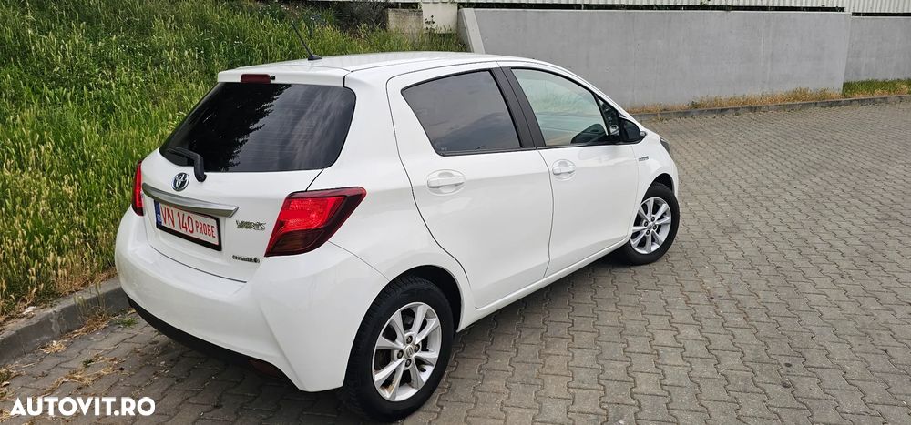 Toyota Yaris - 3