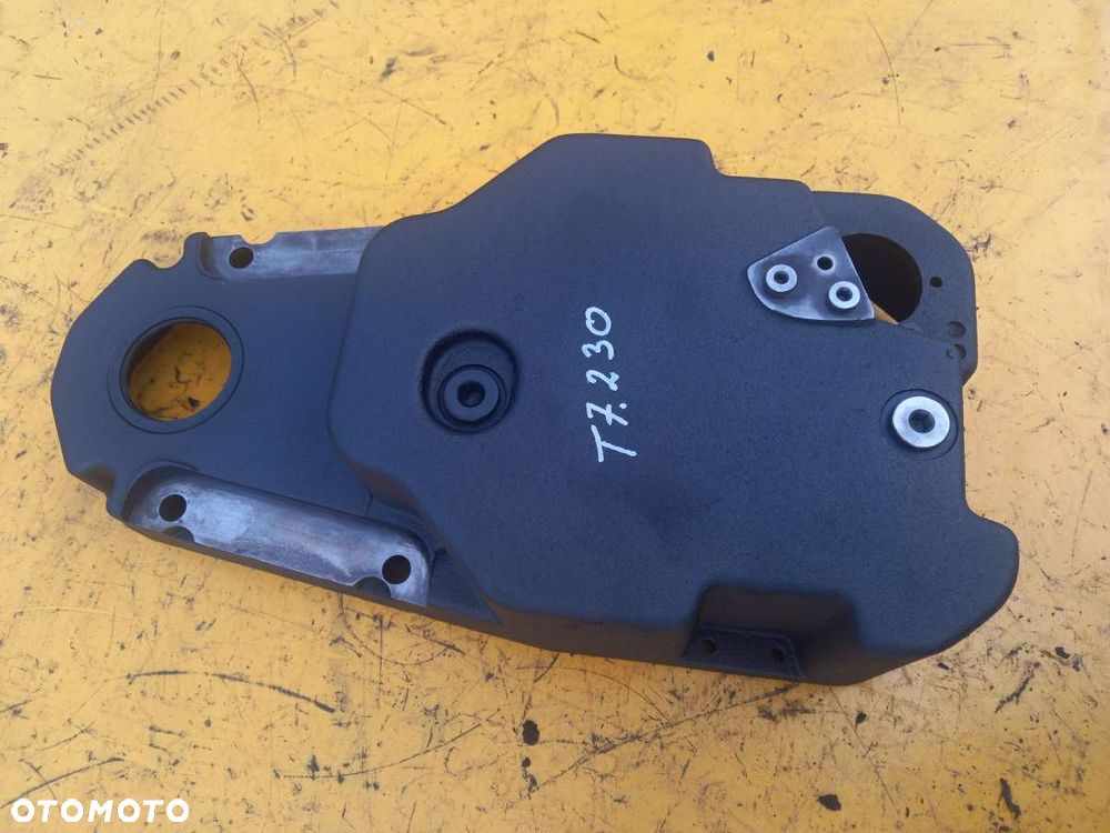Przedni WOM New Holland T7.230 - 6