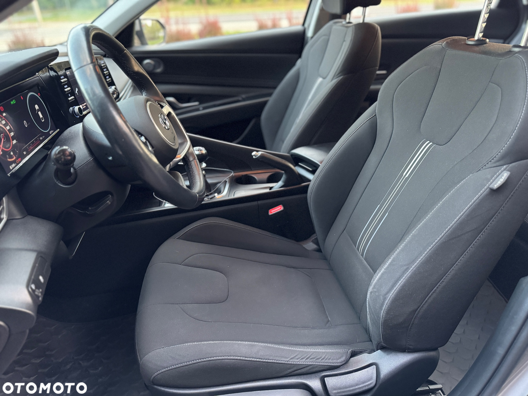 Hyundai Elantra 1.6 Smart - 15