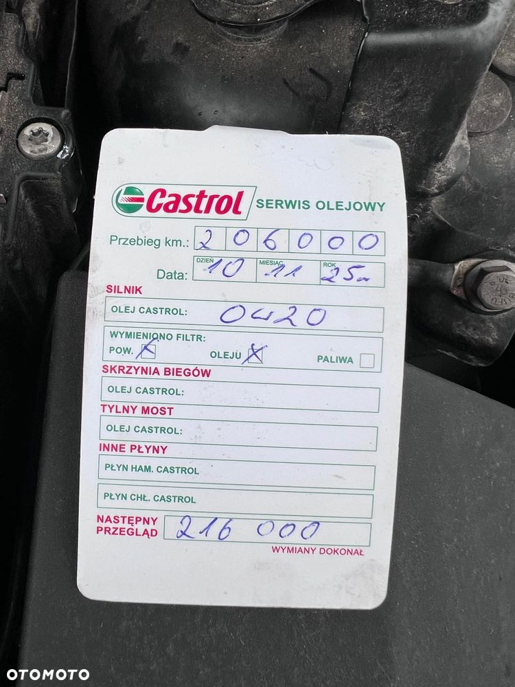 Volvo V40 D2 Drive-E R-Design Momentum - 22