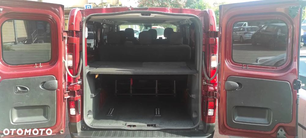 Renault Trafic SpaceClass 2.0 dCi - 15