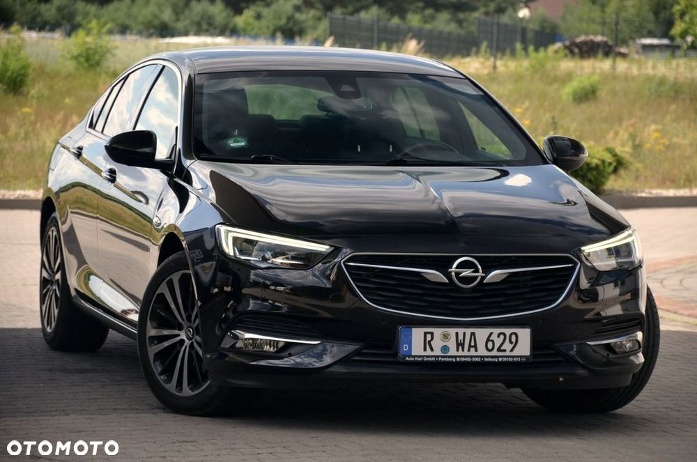 Opel Insignia - 1