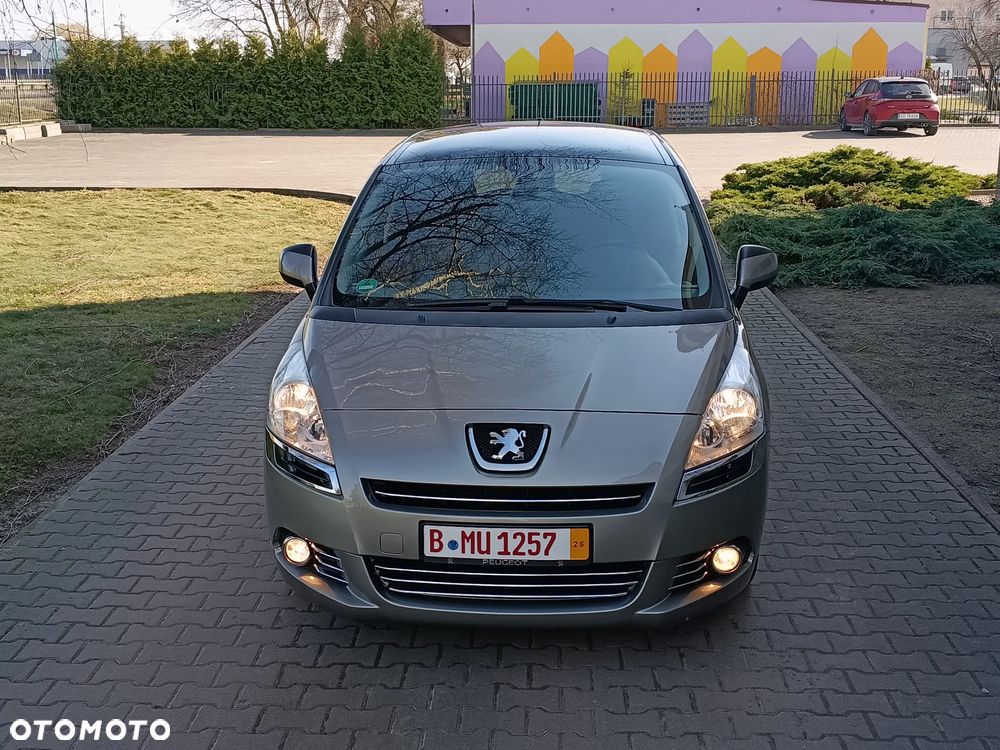 Peugeot 5008 1.6 HDi Premium - 2
