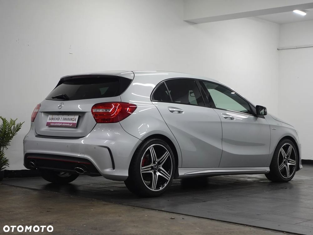 Mercedes-Benz Klasa A 250 (BlueEFFICIENCY) 7G-DCT AMG Sport - 9