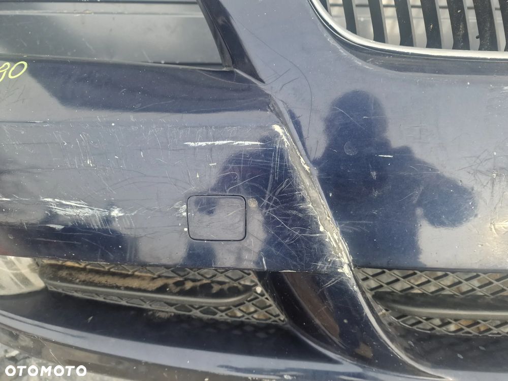 18/ zderzak przedni bmw E90 - 2