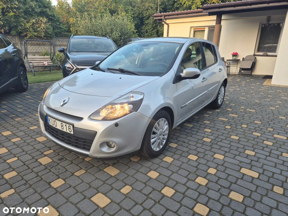 Renault Clio 1.2 16V 75 Expression - 1