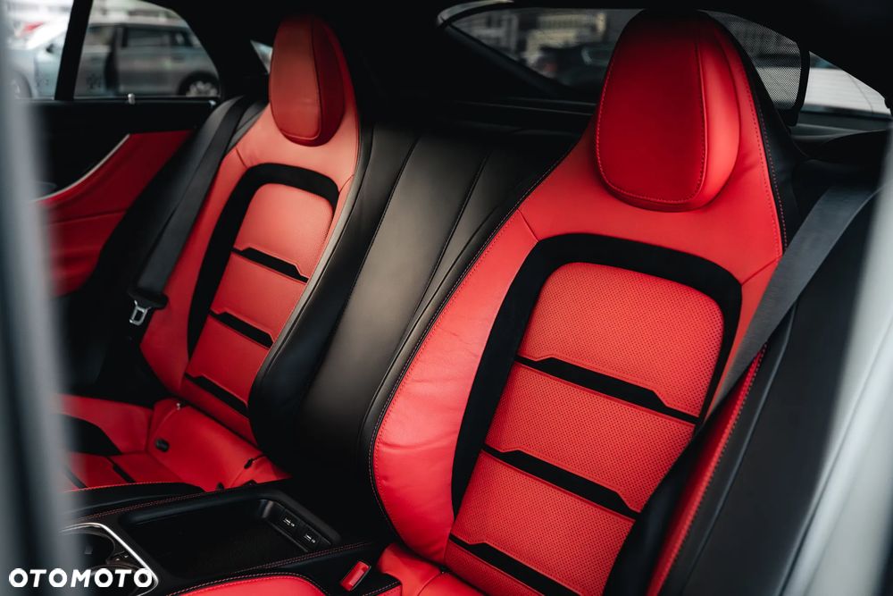 Mercedes-Benz AMG GT - 35