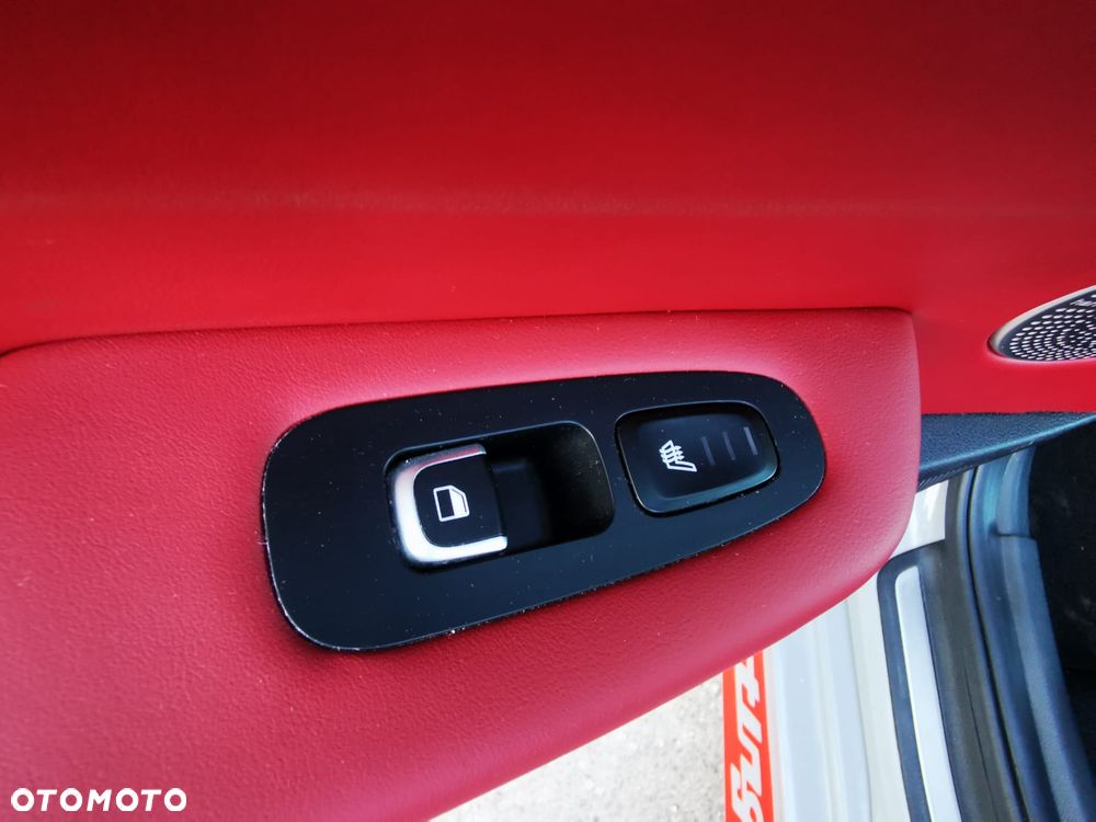 Kia Stinger - 7
