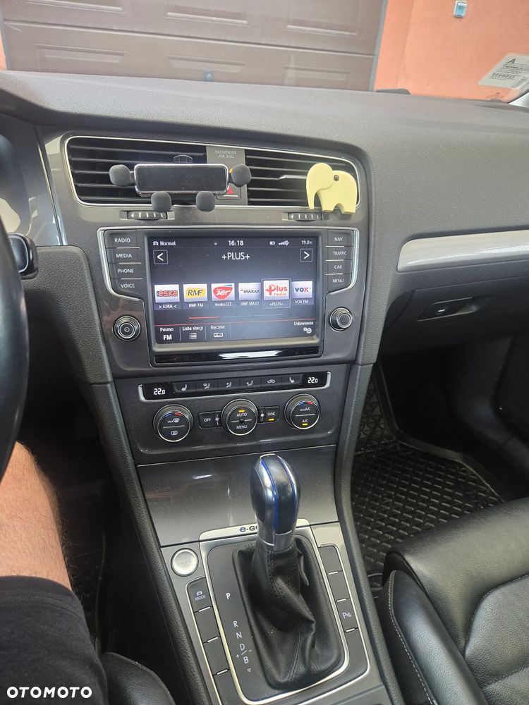 Volkswagen Golf - 7
