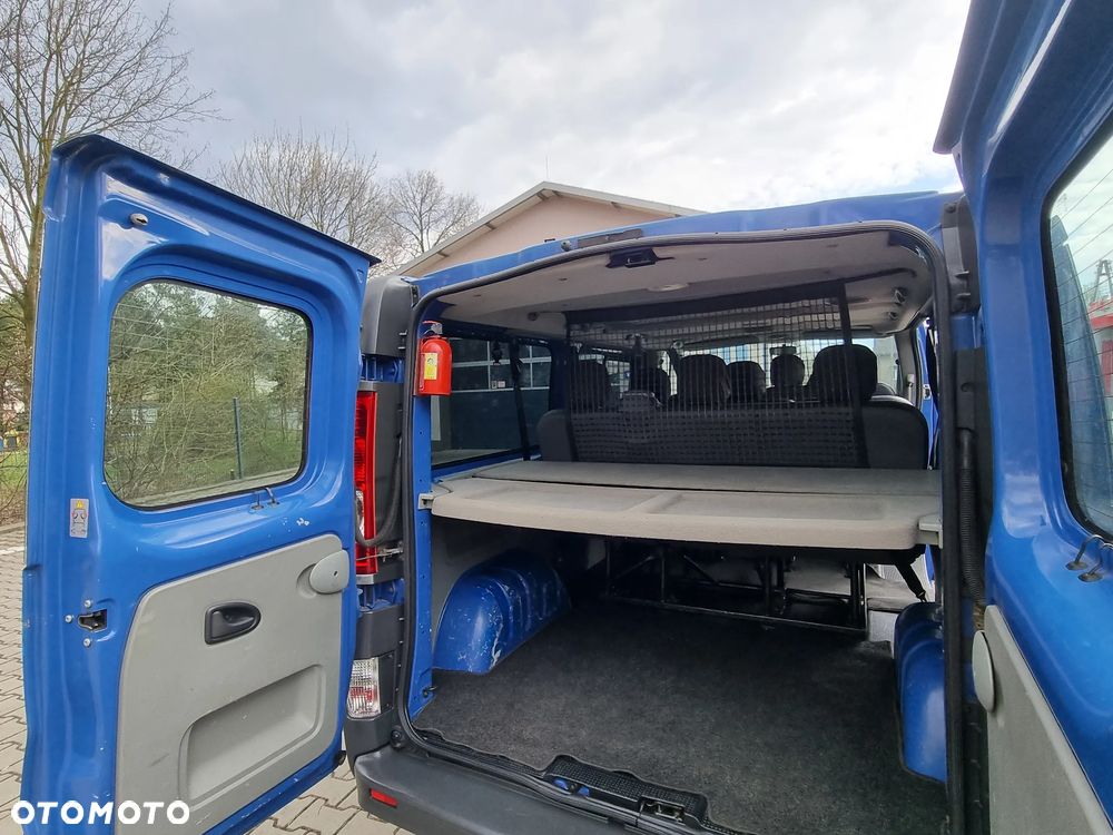 Renault Trafic L1H1 Passenger Lux - 14
