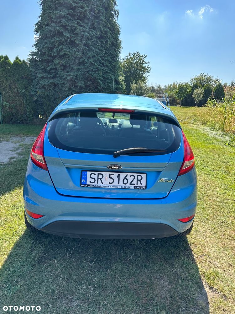 Ford Fiesta - 4