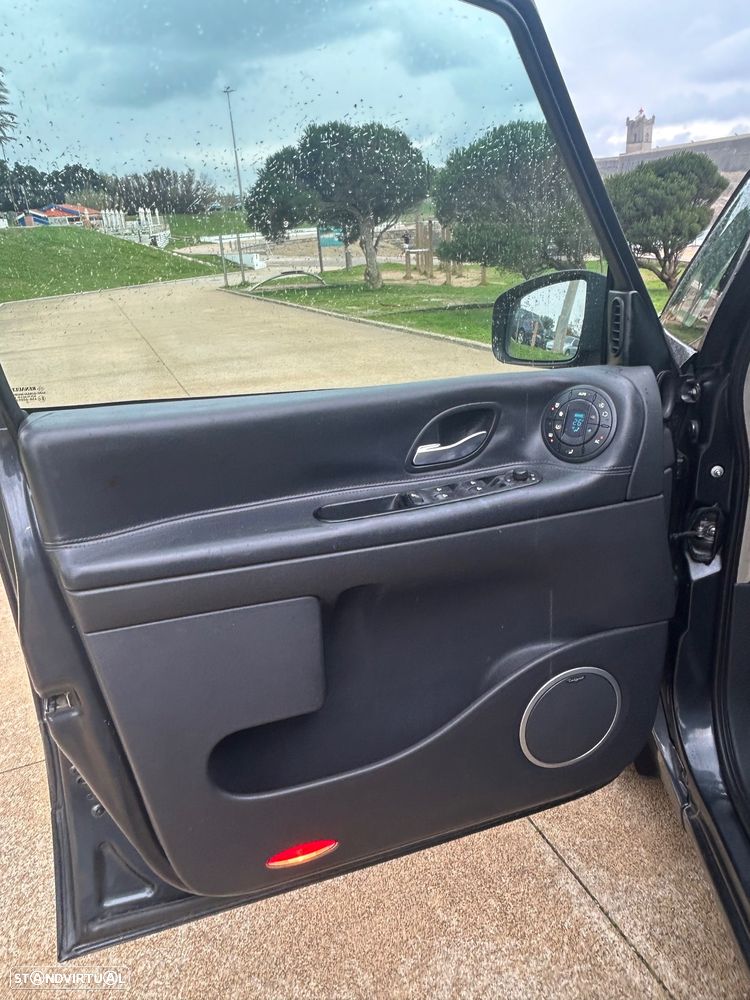 Renault Espace 2.0 dCi Initiale 7L - 18